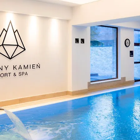 Czarny Kamien & شقة فندقية 3*