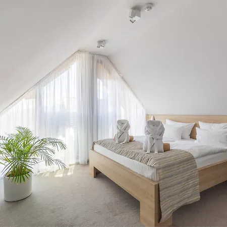 Aparthotel Czarny Kamien &