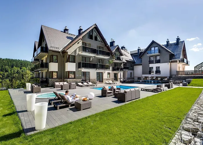 Aparthotel Czarny Kamien & 4*